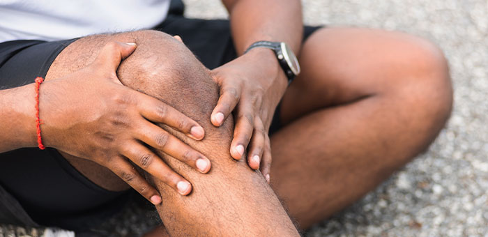 patient needing jumper's knee treatment in Campbell