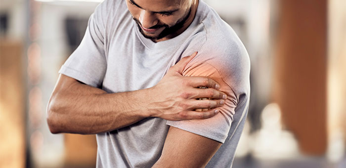 patient needing shoulder tendinopathy treatment in Campbell