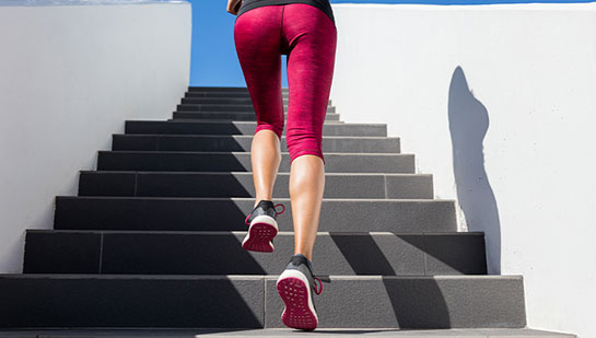 patient exercising based on recommendation from Campbell chiropractor